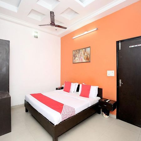 Oyo 12972 Hotel Krishna Castle 阿姆利则 外观 照片