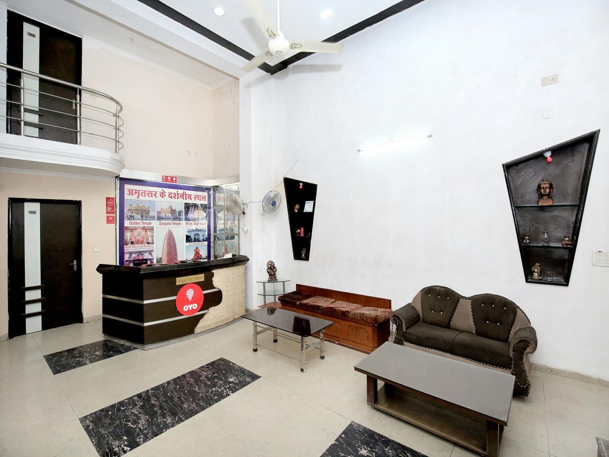 Oyo 12972 Hotel Krishna Castle 阿姆利则 外观 照片